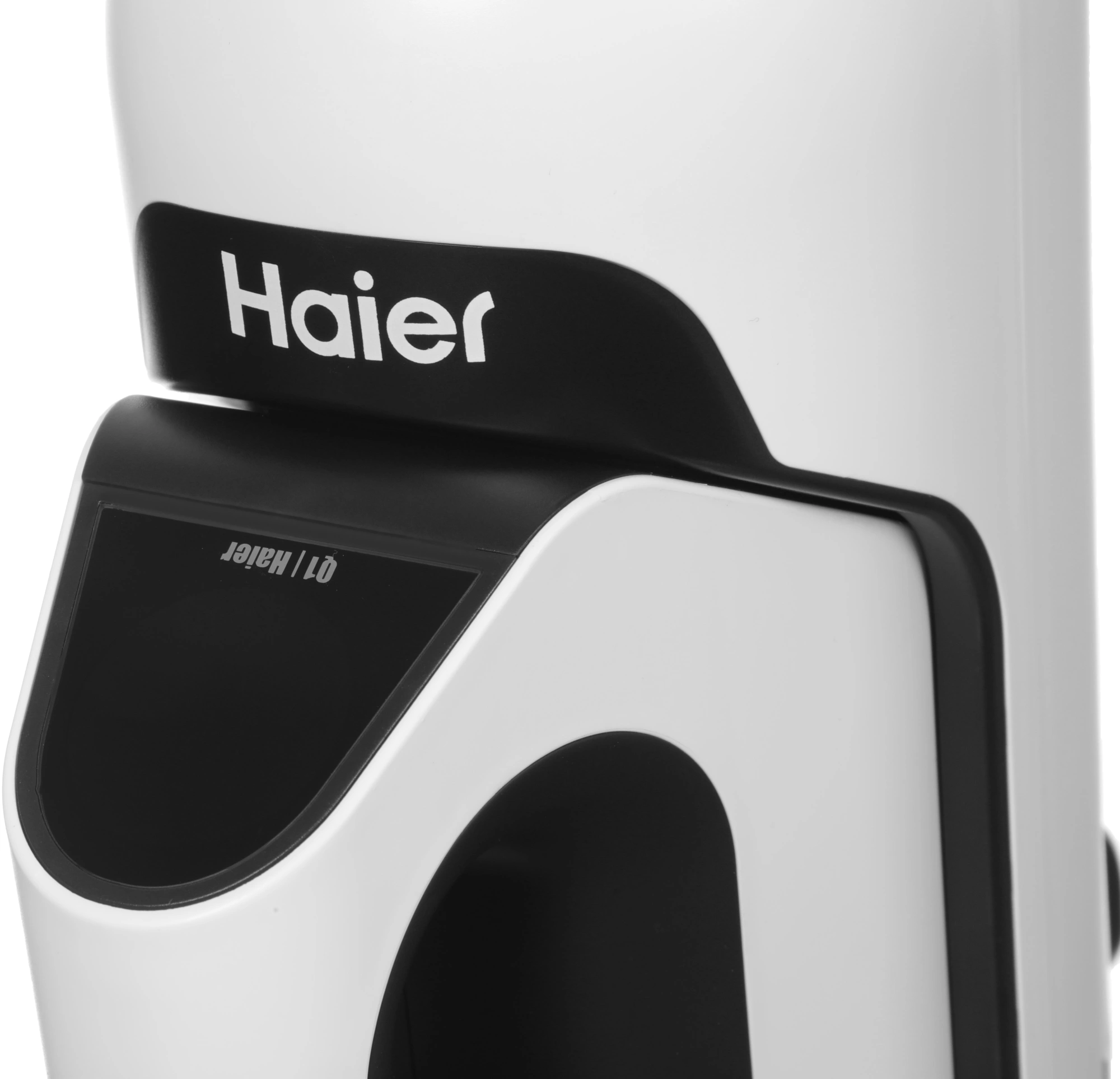Пылесос моющий Haier HWND Q1 150Вт белый/черный — миниатюра 15