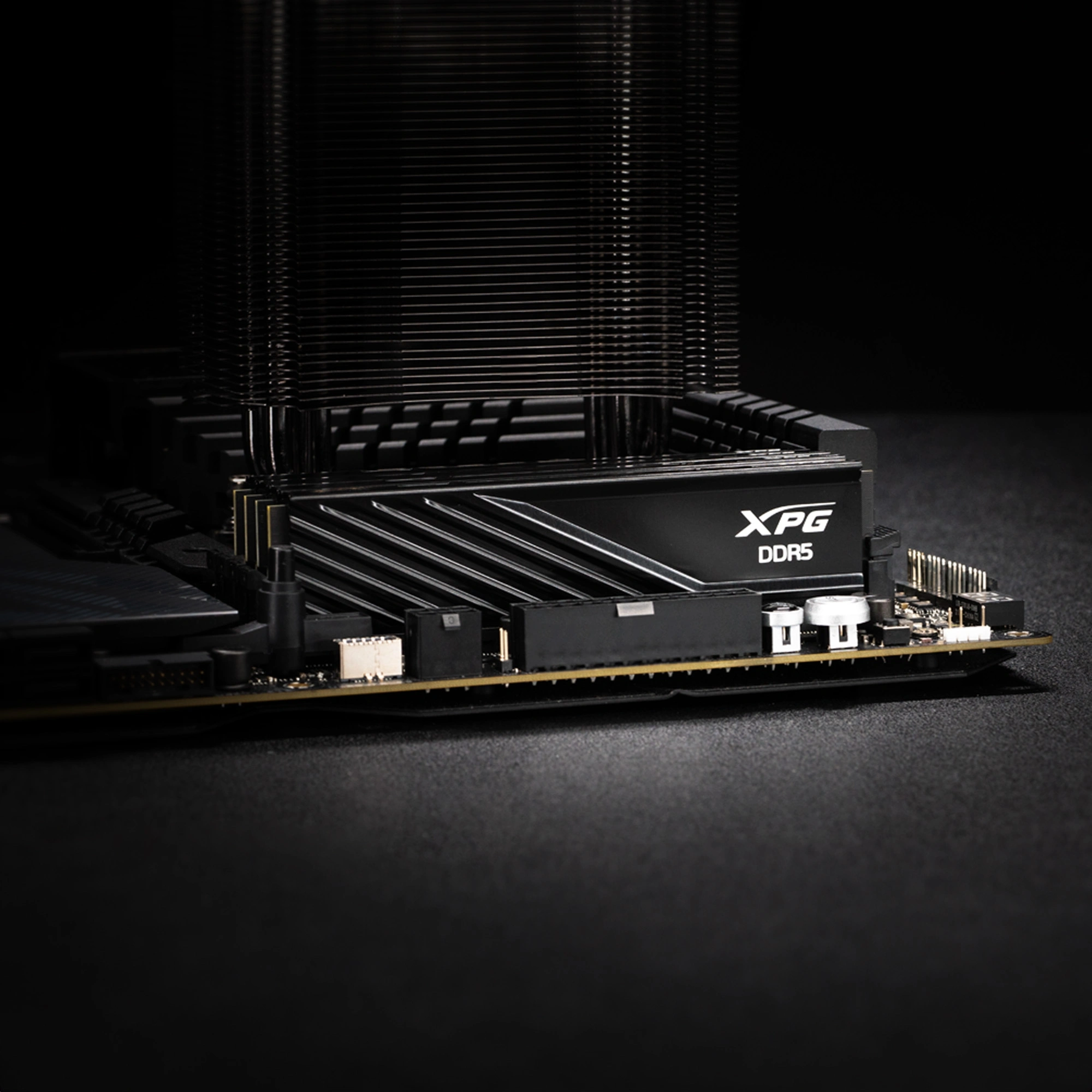 Память DDR5 2x8GB 5600MHz A-Data AX5U5600C468G-DTLABBK XPG Lancer Blade RTL Gaming PC5-44800 CL46 DIMM UDIMM ECC 288-pin 1.1В kit dual rank с радиатором Ret — миниатюра 6