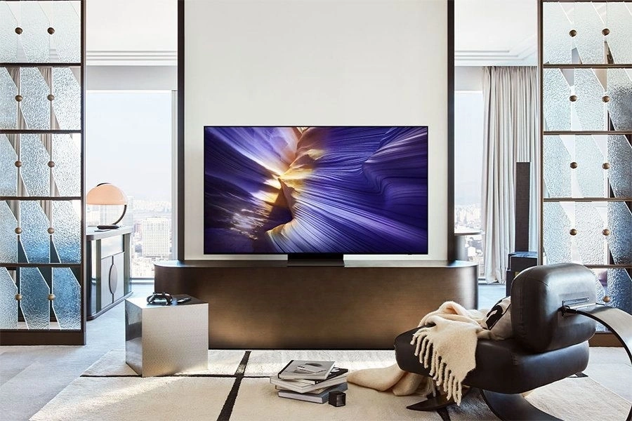 Телевизор OLED Samsung 65" QE65S90FAEXRU Series 9 черный графит 4K Ultra HD 120Hz DVB-T2 DVB-C DVB-S2 USB WiFi Smart TV — миниатюра 4