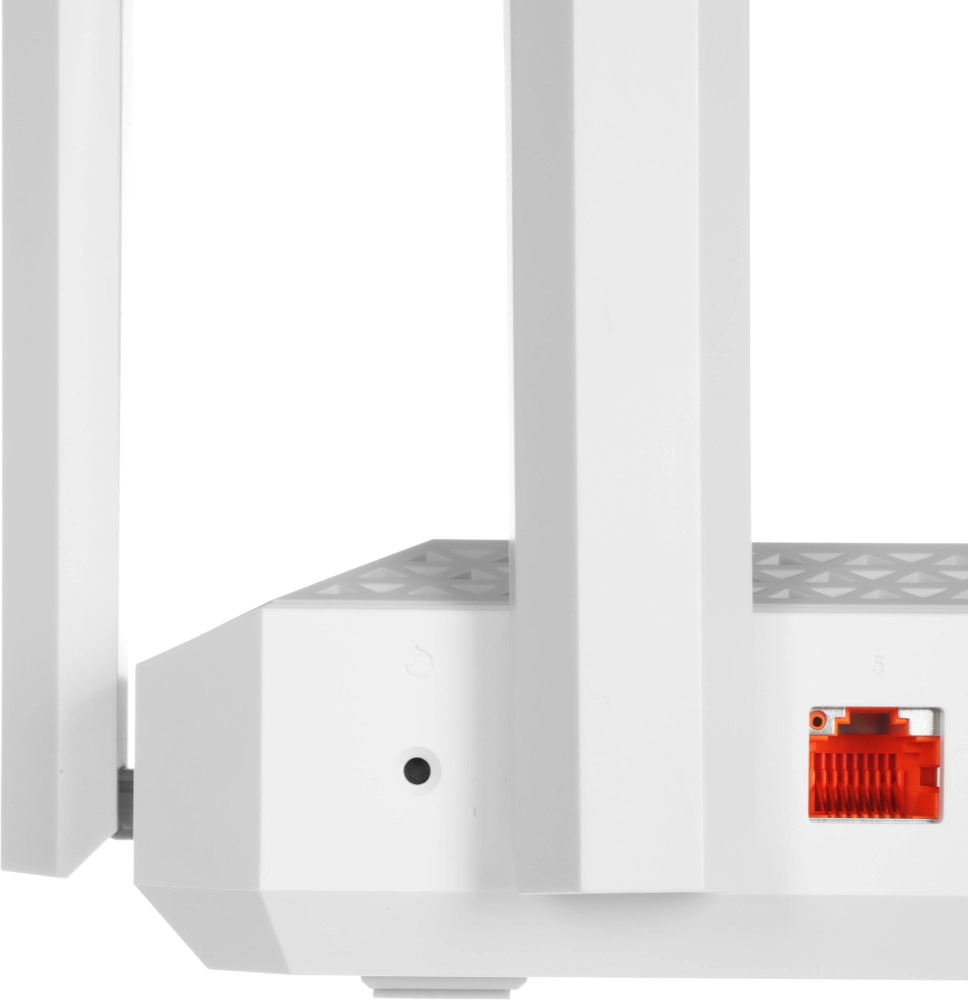 Роутер беспроводной Keenetic Netcraze Ultra (NC-1812) BE7200 10/100/1000/2500BASE-TX/4G ready белый — миниатюра 9