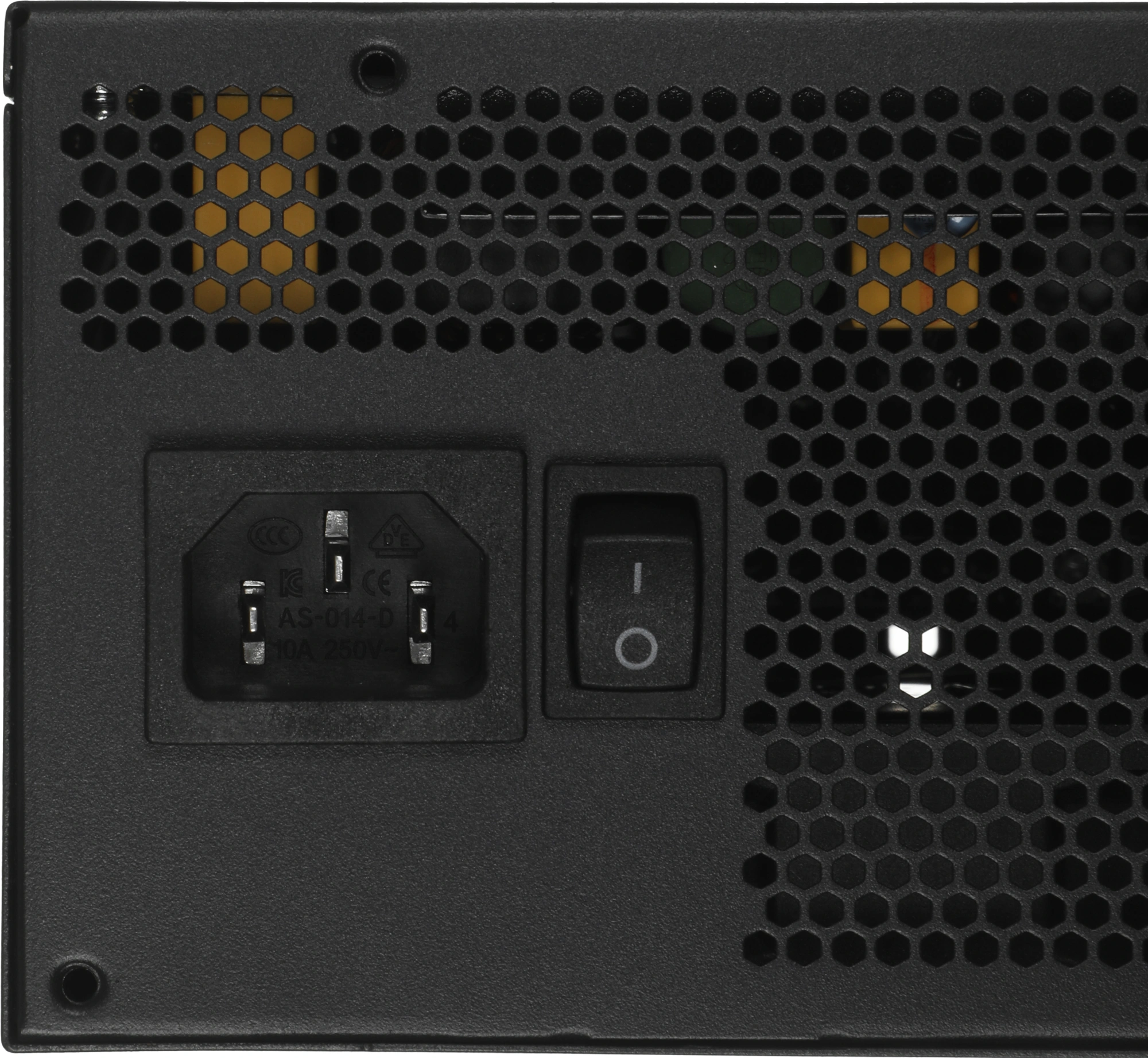 Блок питания Gigabyte ATX 850W GP-UD850GM PG5 V2 Gen.5 80+ gold (20+4pin) APFC 120mm fan 8xSATA Cab Manag RTL — миниатюра 13