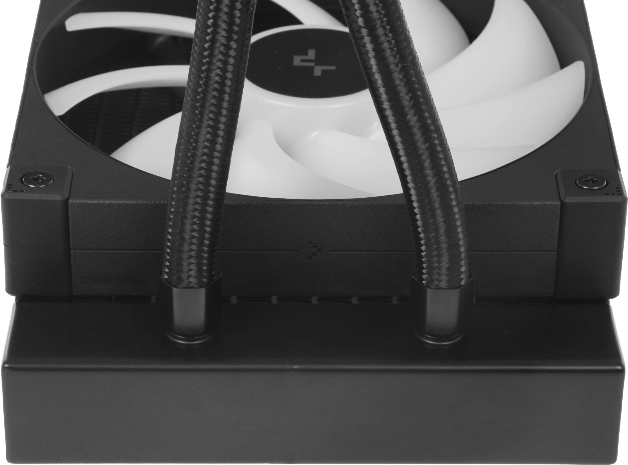 Система водяного охлаждения Deepcool LM420 ARGB Soc-AM5/AM4/1200/1700/1851 черный 4-pin 25.2dB Al LCD 350W 2176gr Ret (R-LM420-BKDMMC-1) — миниатюра 9