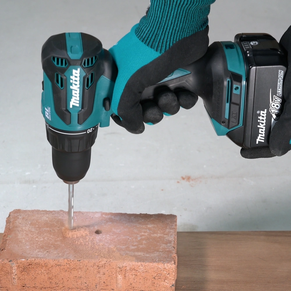 Дрель-шуруповерт Makita DHP490Z аккум. патрон:быстрозажимной — миниатюра 17