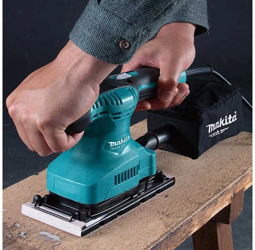 Вибро шлифовальная машина Makita M9203B 190Вт — миниатюра 3