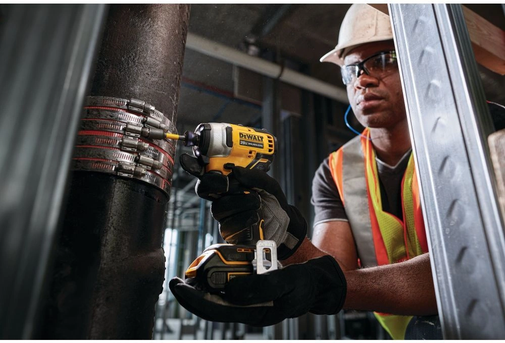 Шуруповерт DeWalt DCF809D2T-QW аккум. патрон:шестигр.1/4" (кейс в комплекте) — миниатюра 6