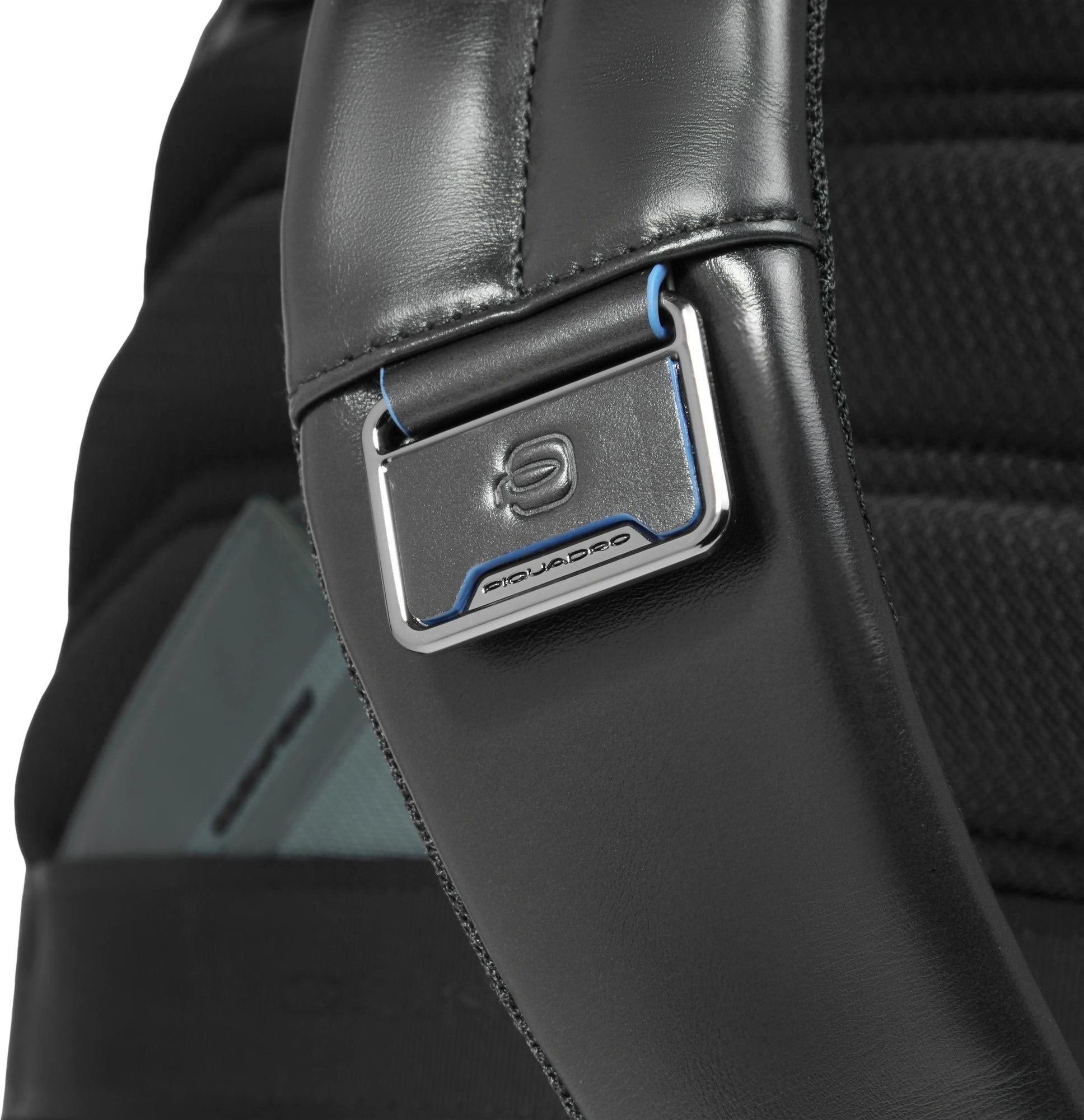 Рюкзак Piquadro Blue Square CA6311B2/N черный натур.кожа — миниатюра 7
