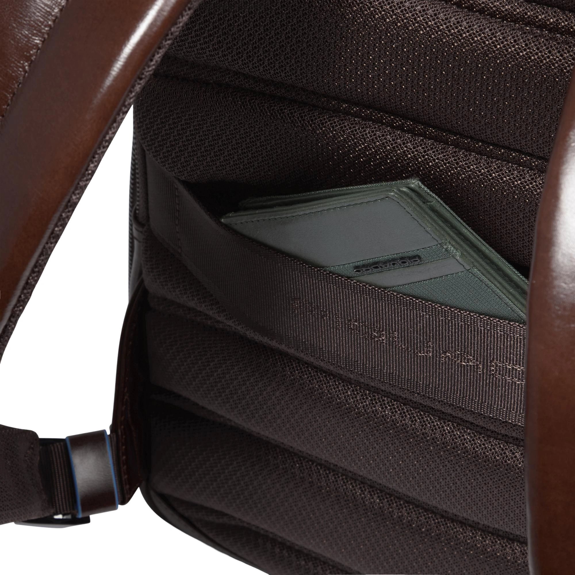 Рюкзак Piquadro Blue Square CA6311B2/MO коричневый натур.кожа — миниатюра 5