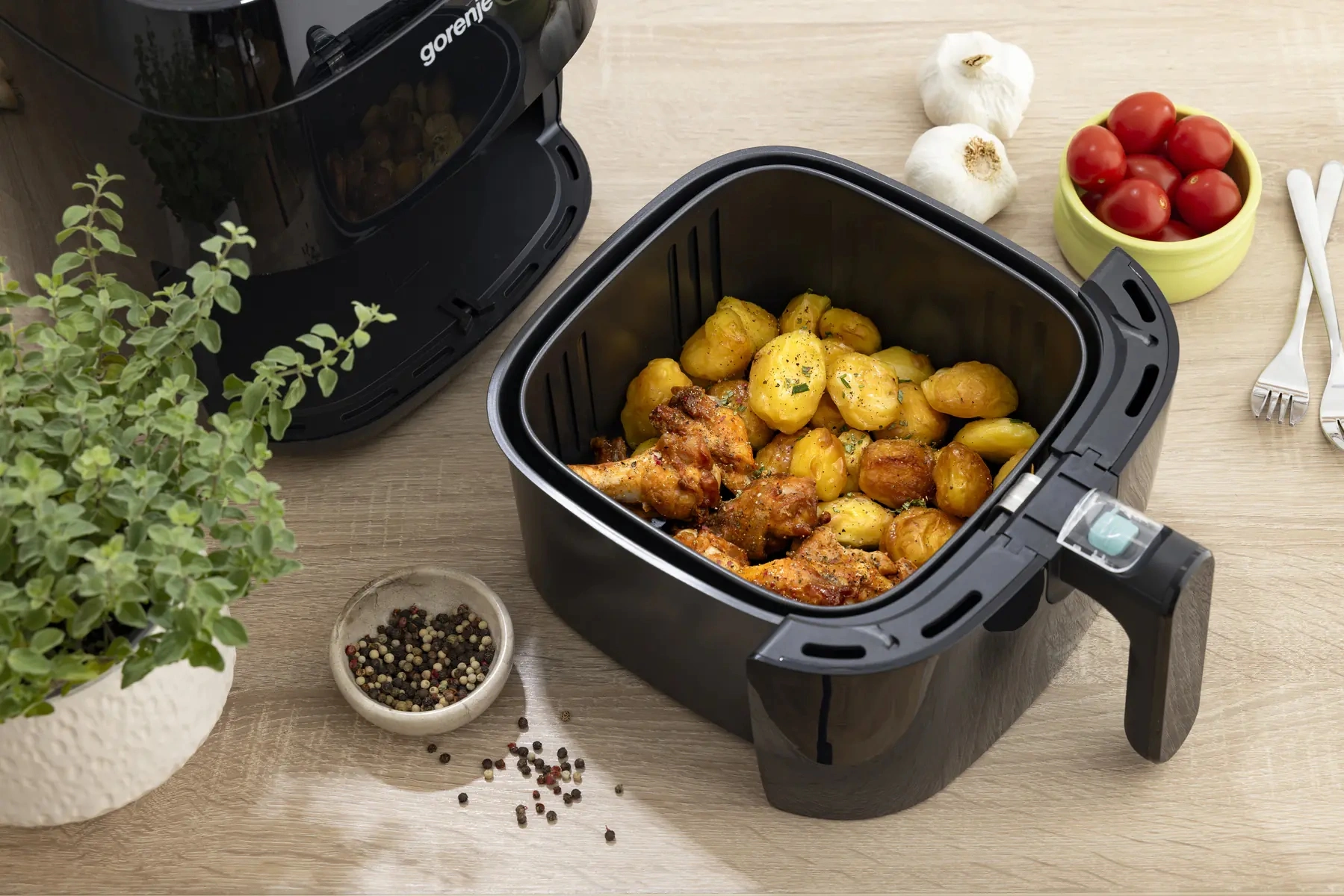 Аэрогриль Gorenje AF1700B 4.5л 1700Вт черный — миниатюра 15