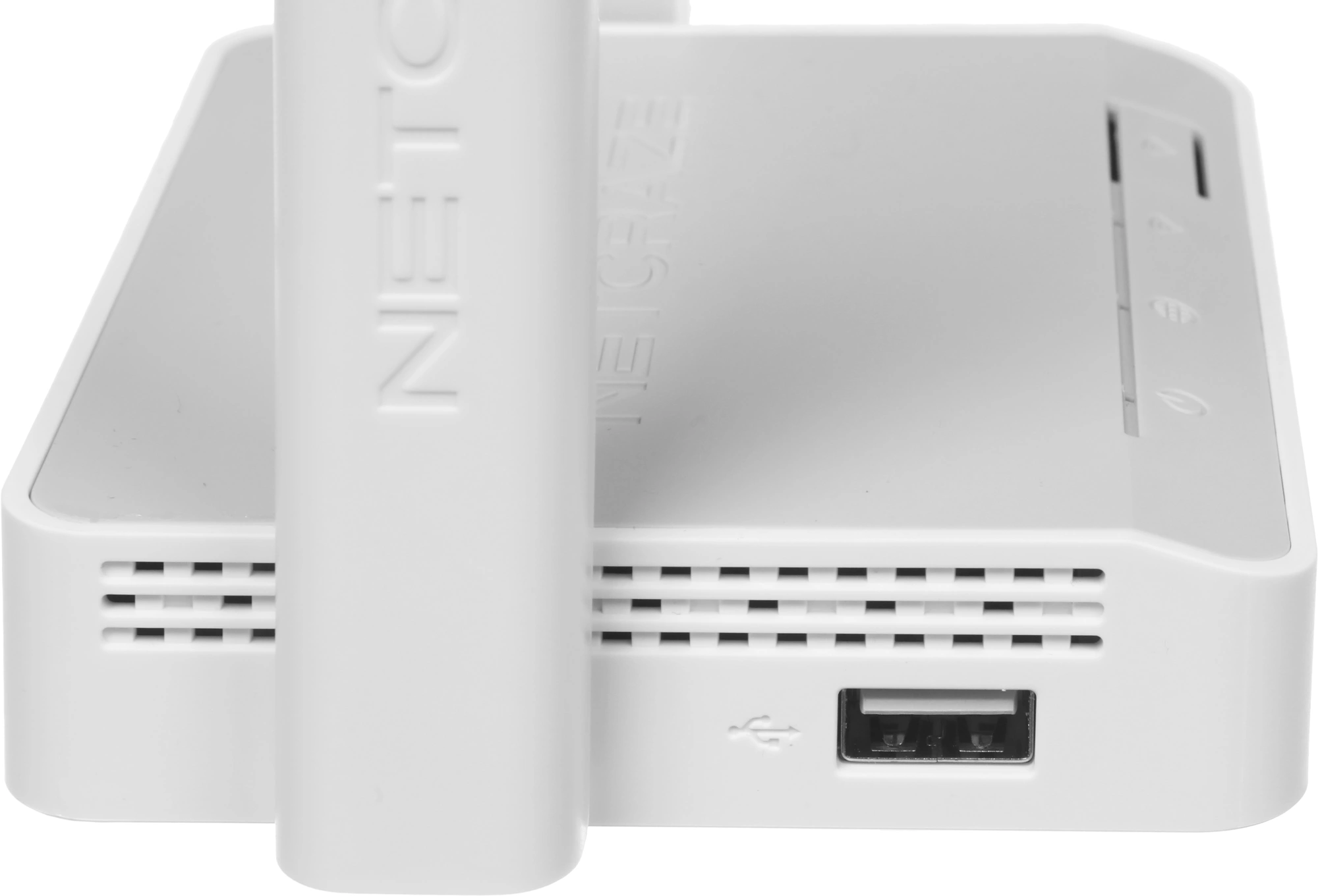 Роутер беспроводной Keenetic Netcraze Carrier (NC-1721) AC1200 10/100BASE-TX/4G ready белый — миниатюра 6