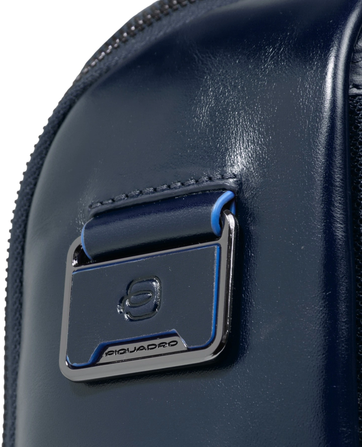 Рюкзак Piquadro Blue Square CA6858B2/BLU2 синий натур.кожа — миниатюра 2