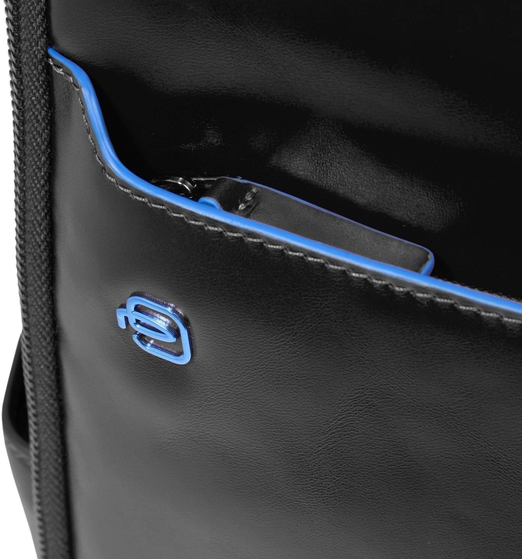Рюкзак Piquadro Blue Square CA6858B2/N черный натур.кожа — миниатюра 3