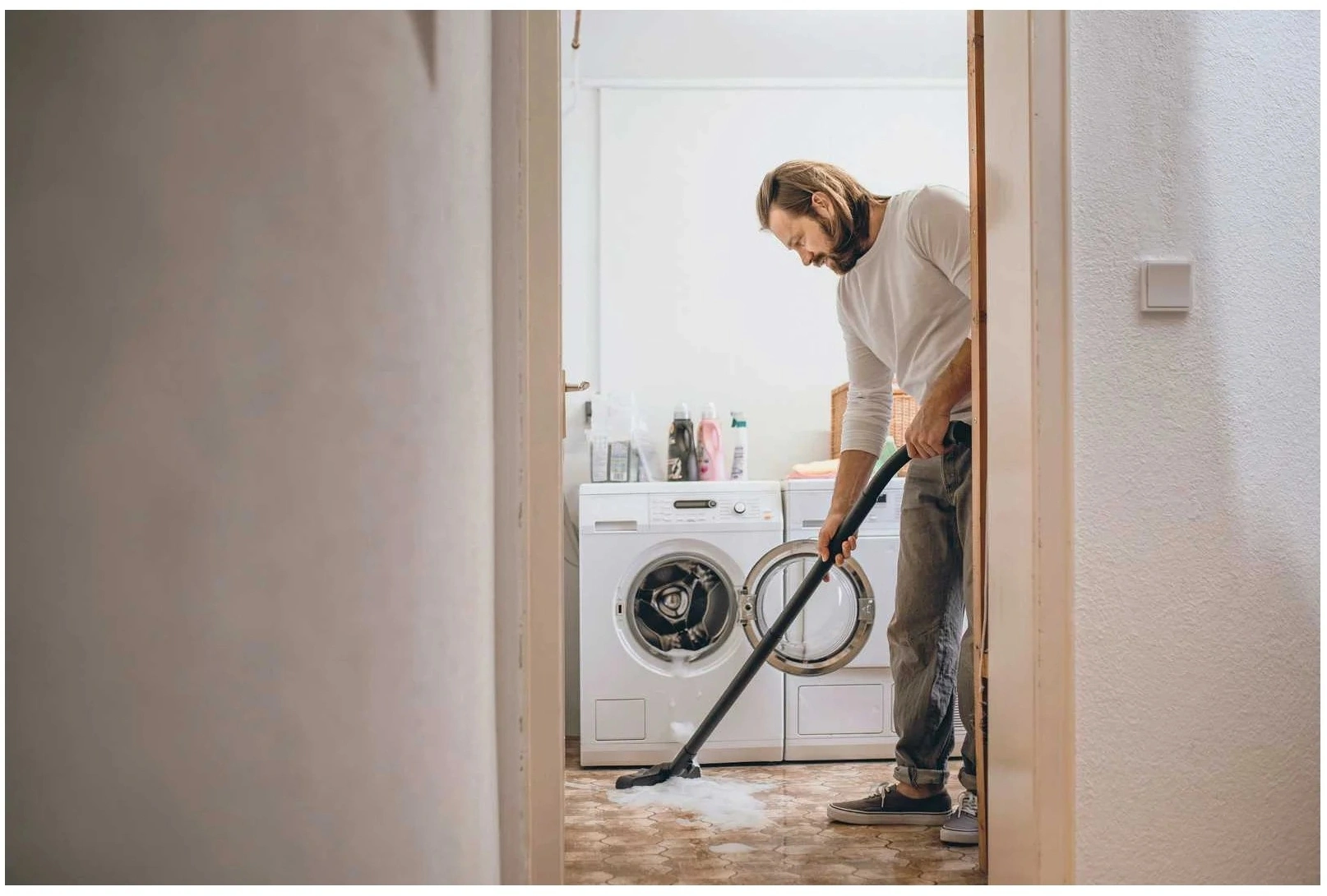 Строительный пылесос Karcher WD 5 P S V-25/5/22 1100Вт (уборка: сухая/сбор воды/выдув) желтый — миниатюра 5