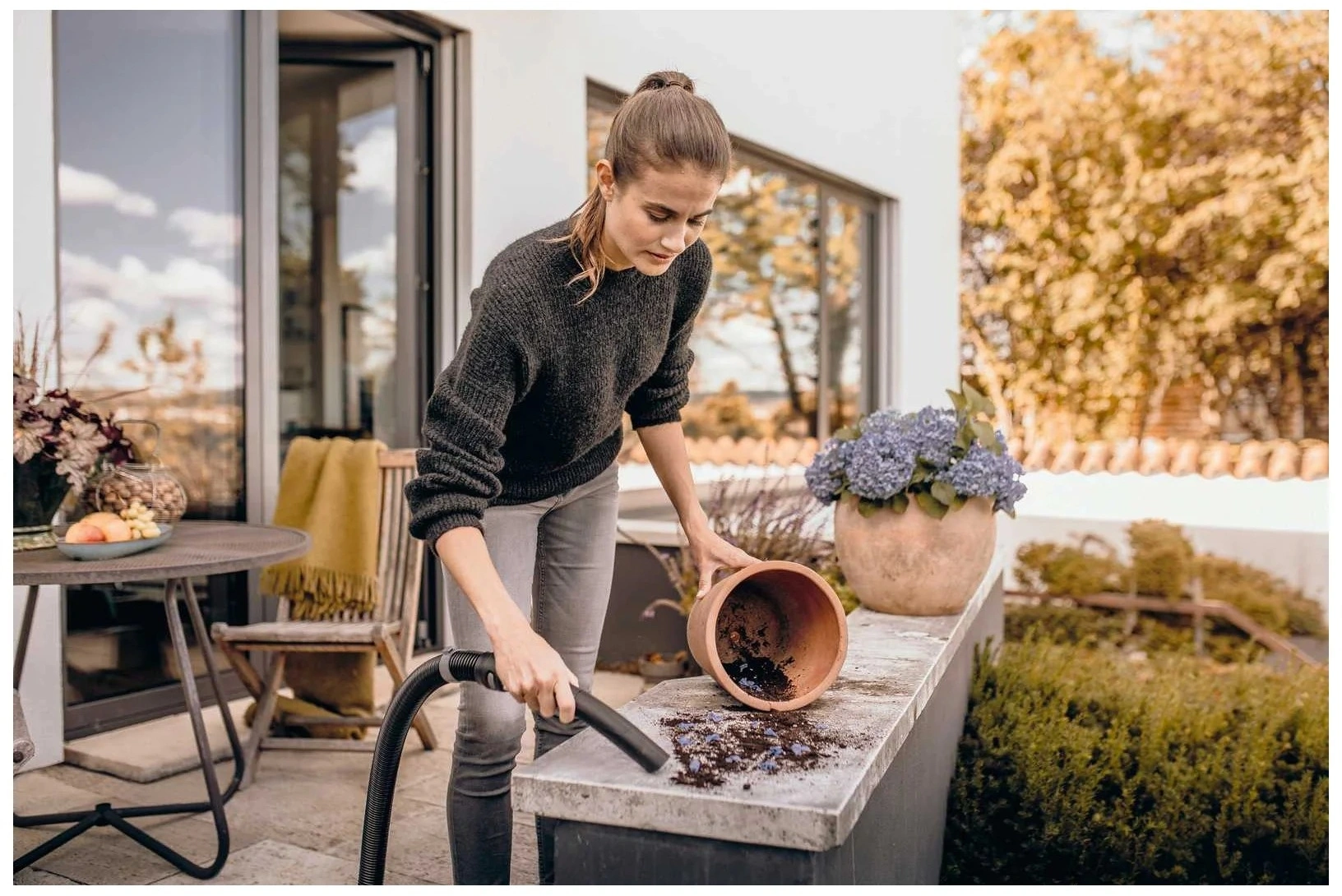 Строительный пылесос Karcher WD 5 P S V-25/5/22 1100Вт (уборка: сухая/сбор воды/выдув) желтый — миниатюра 6
