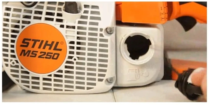 Бензопила Stihl MS 250 2300Вт 3.1л.с. дл.шины:16" (40cm) (11231200629) — миниатюра 6