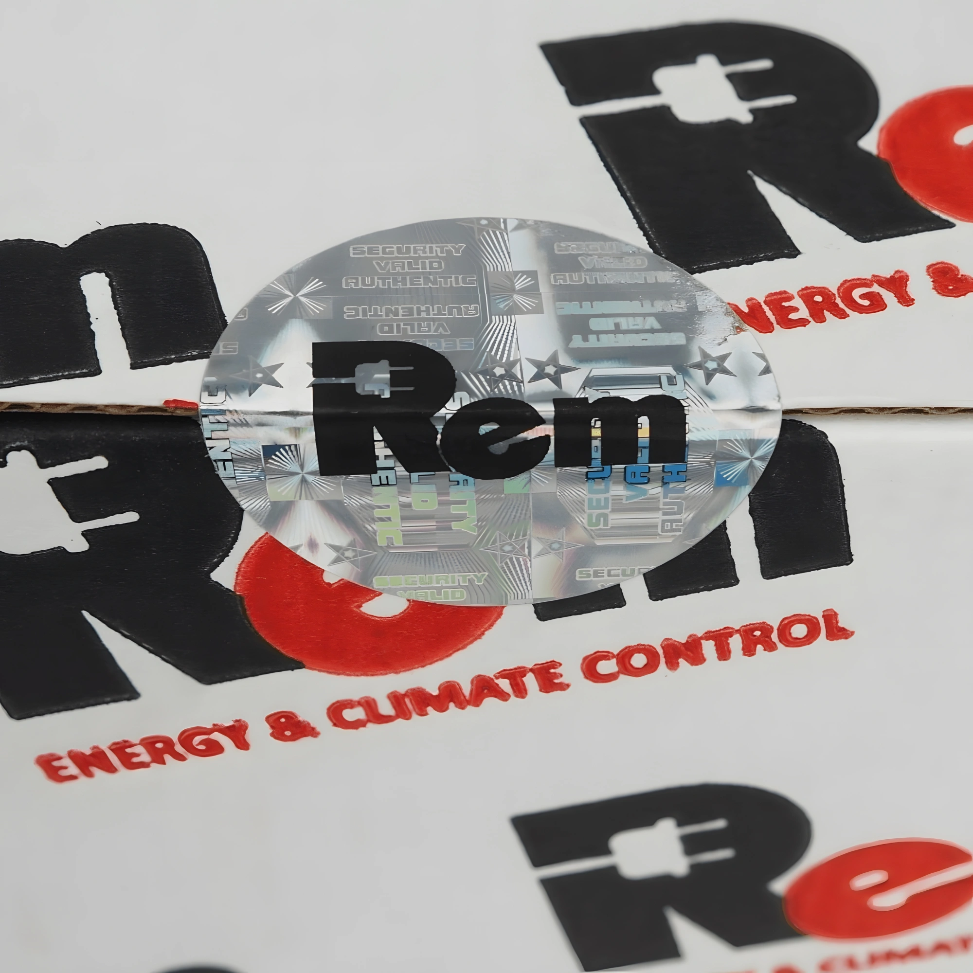 Блок распределения питания Rem R-10-8S-V-440-Z гор.размещ. 8xSchuko базовые 10A C14 — миниатюра 3