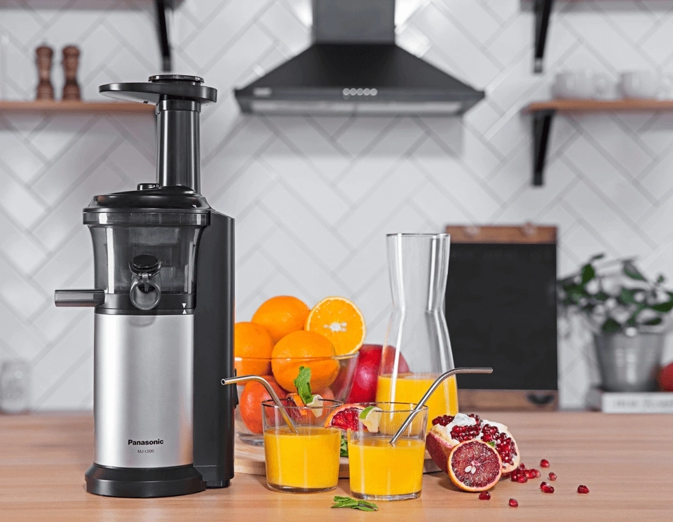 Соковыжималка шнековая Panasonic MJ-L500STQ 150Вт серебристый — миниатюра 5