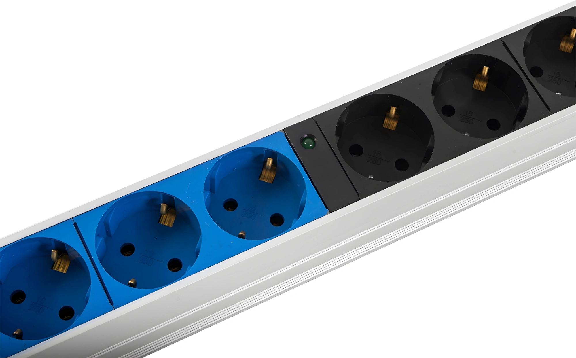 Блок распределения питания Rem IP20 R-32-8S-I-440-K гор.размещ. 8xSchuko базовые 32A клеммная колодка — миниатюра 3